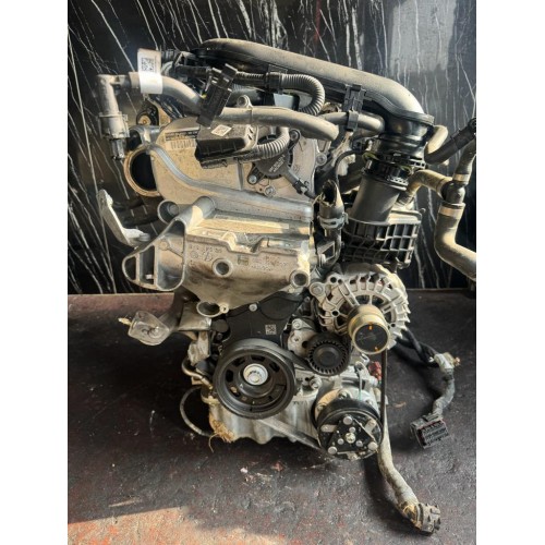 Skoda Kamiq 1.0 DLA 3 Silindir Benzinli Çıkma Motor Skoda Kamiq 1.0 DLA 3 Silindir Benzinli Çıkma Motor